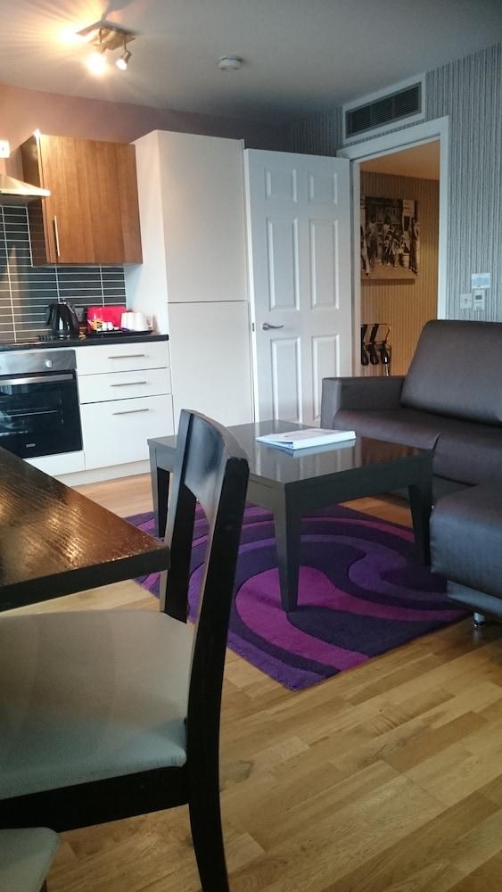 Maitrise Suites Apartment Hotel Ealing - London Kültér fotó